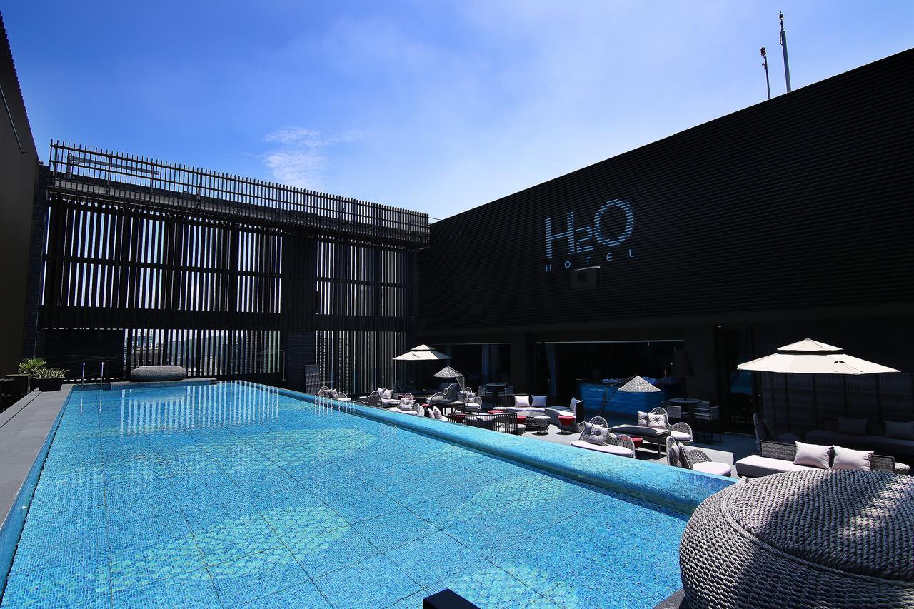 H2O Hotel Kaohsiung Exterior photo H2O Beach Club